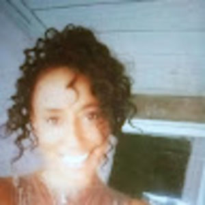 Meet your Posher, Connie